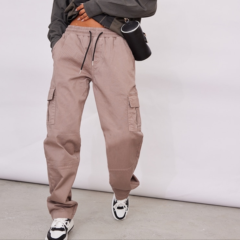 Pretty little thing elastic tie drawstring waist mocha cargo pants